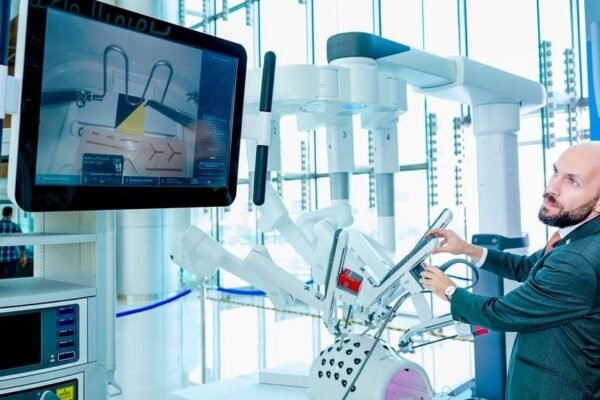 Navigating Surgical Options: Insights from Surgical Specialists at Cleveland Clinic Abu Dhabi Surgical Options